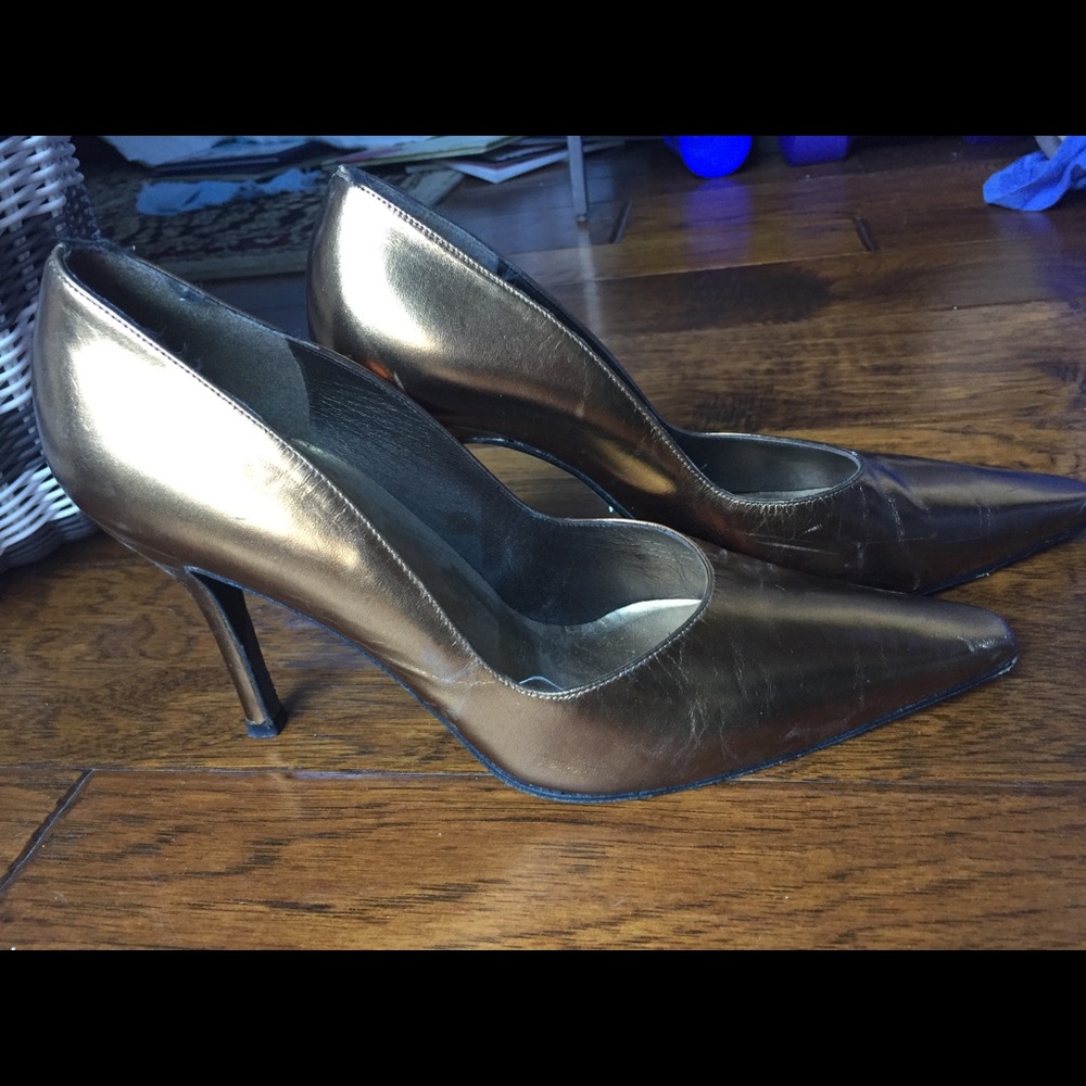 Stuart weitzman bronze heels, size 10